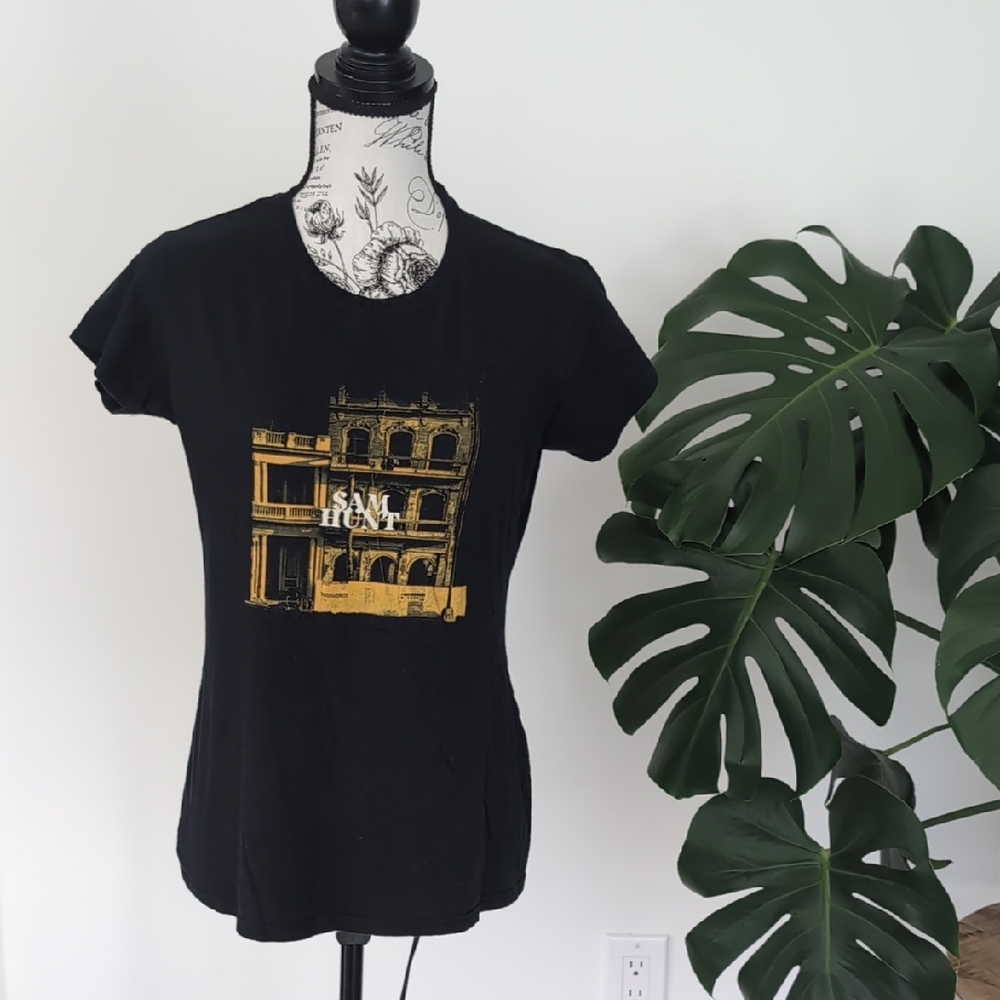 Black Graphic Women's Top
